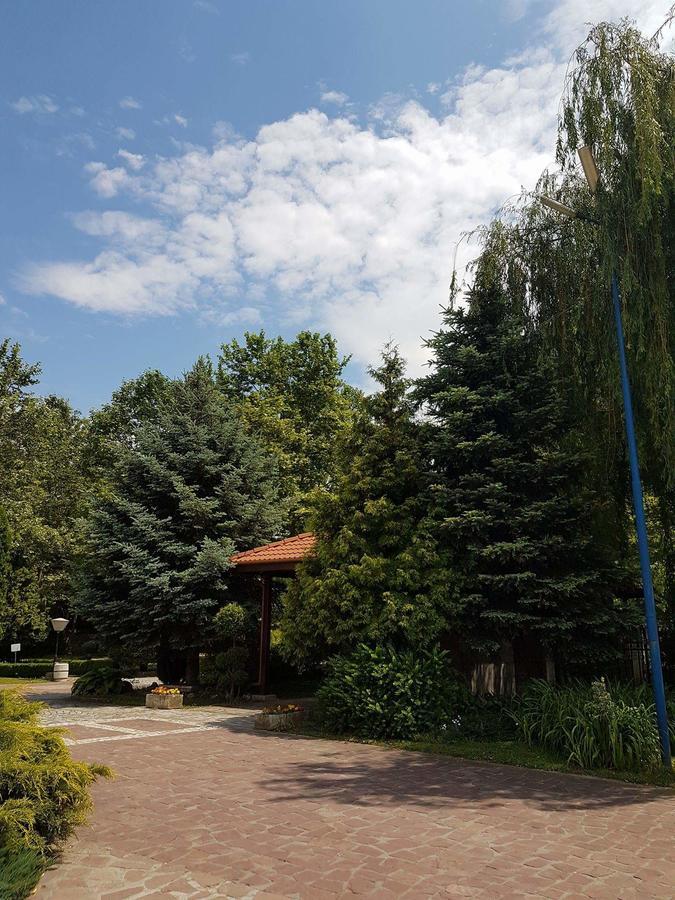 Motel Paradise Oryakhovo Exterior photo